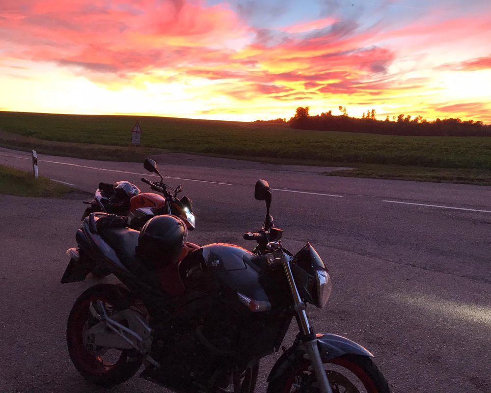 Bike to bike